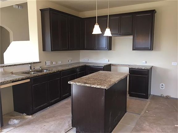 3rd image of 16315 Hillside Garden Ln