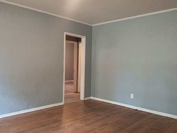 2nd image of 1806 W 29th Ave