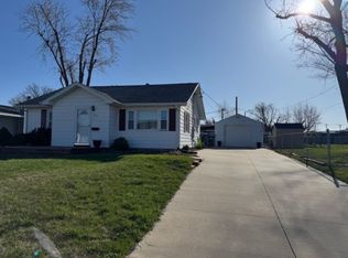 1015 29th St, Marion, IA 52302