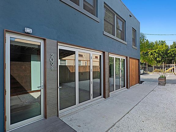 3rd image of 209 S Citron St #209.5