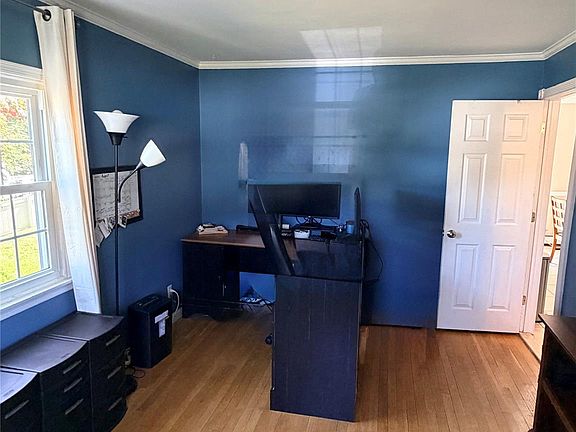 5th image of 67 Rosewood Road