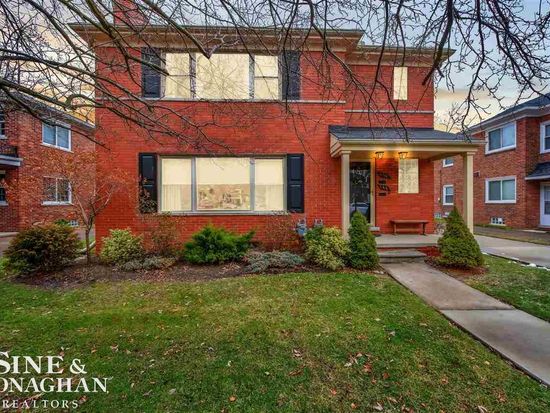 748 Harcourt Rd #750, Grosse Pointe, MI 48230
