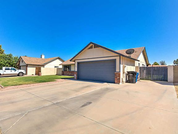 2nd image of 335 W San Pedro Ave