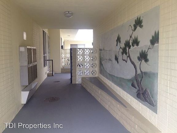5th image of 1975 S Corning St APT 09