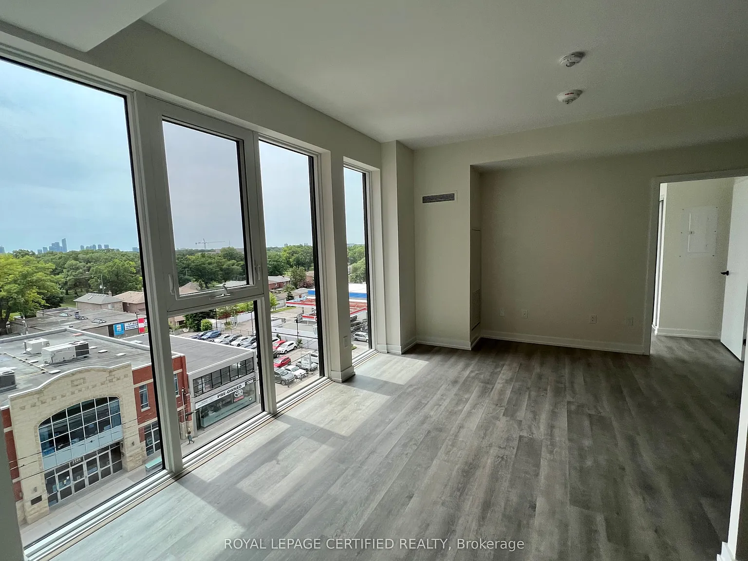 Stockyards District Residences — Photo 3