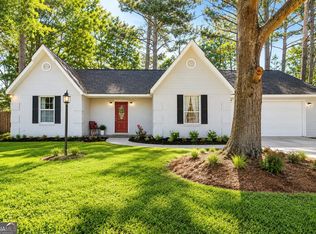 321 Doublegate Dr, Bonaire, GA 31005