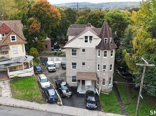 114 Walnut St, Waterbury, CT 06704