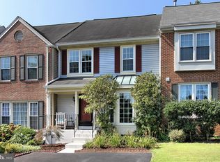 7469 Ridge Oak Ct, Springfield, VA 22153