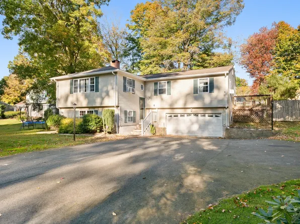 6 Huckleberry Acres Road, East Hampton, CT 06424
