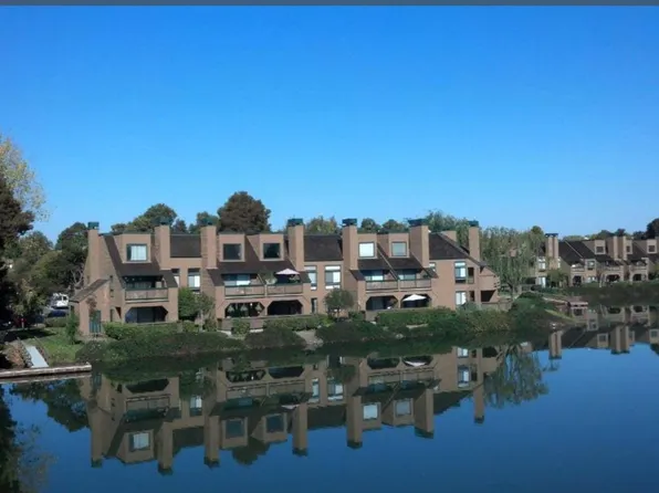 59 Cove Ln, Redwood City, CA 94065