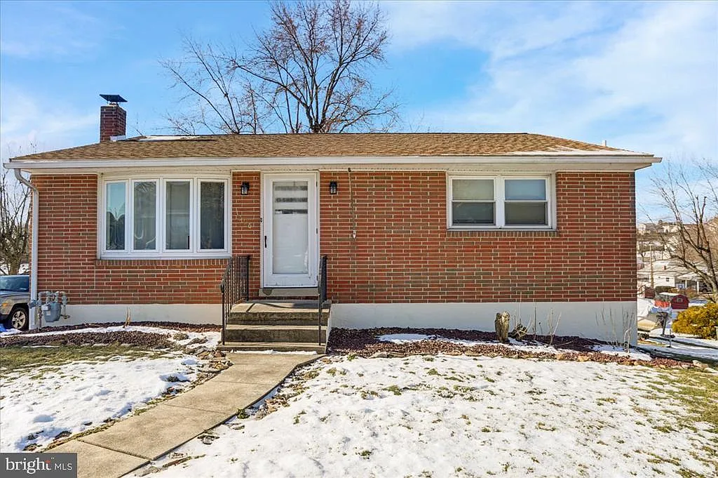 3506 Reading Crest Ave photo 1