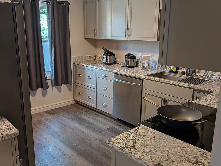 1768 N 300 W — Photo 6