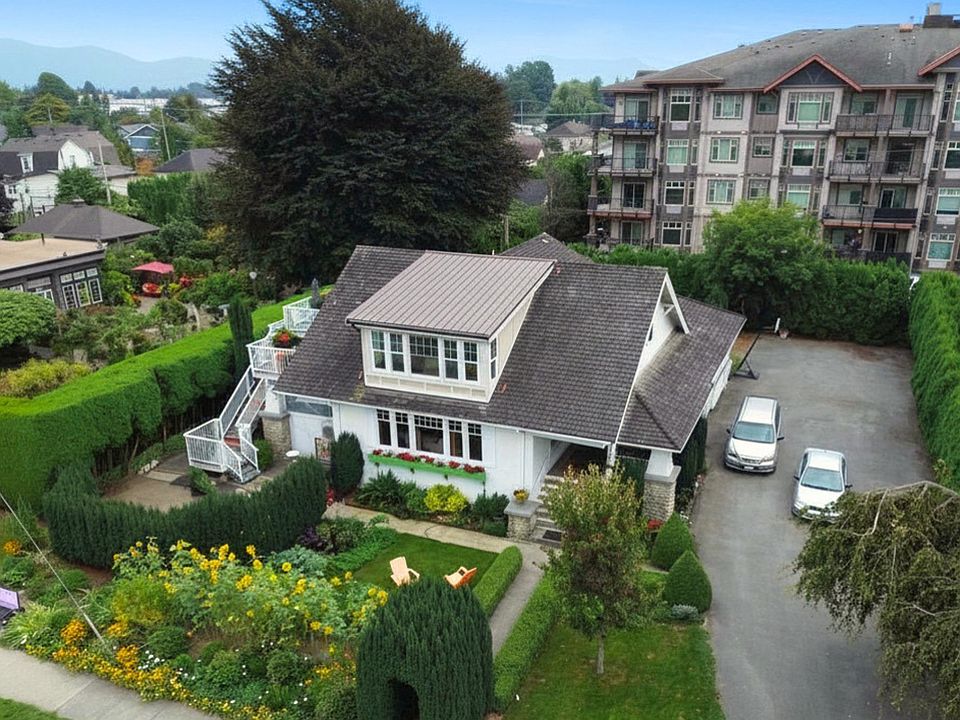 1st image of 46028 1st Ave