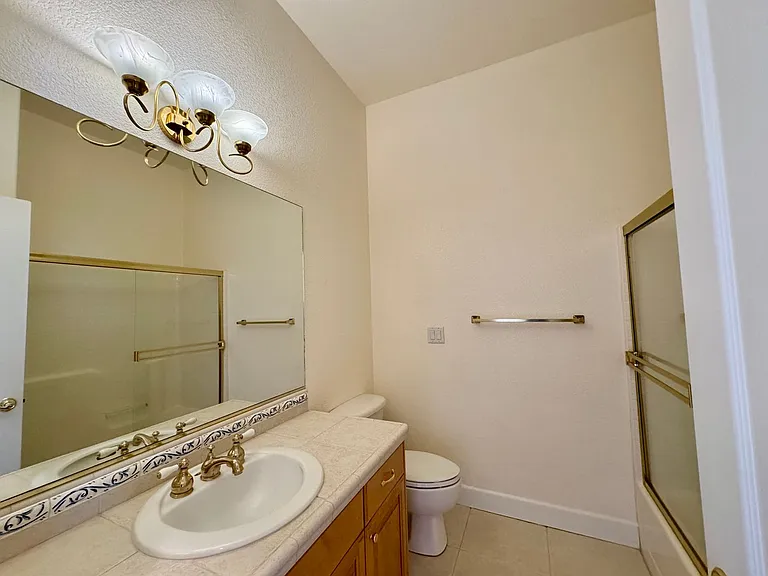 6255 Peacock Way — Photo 18