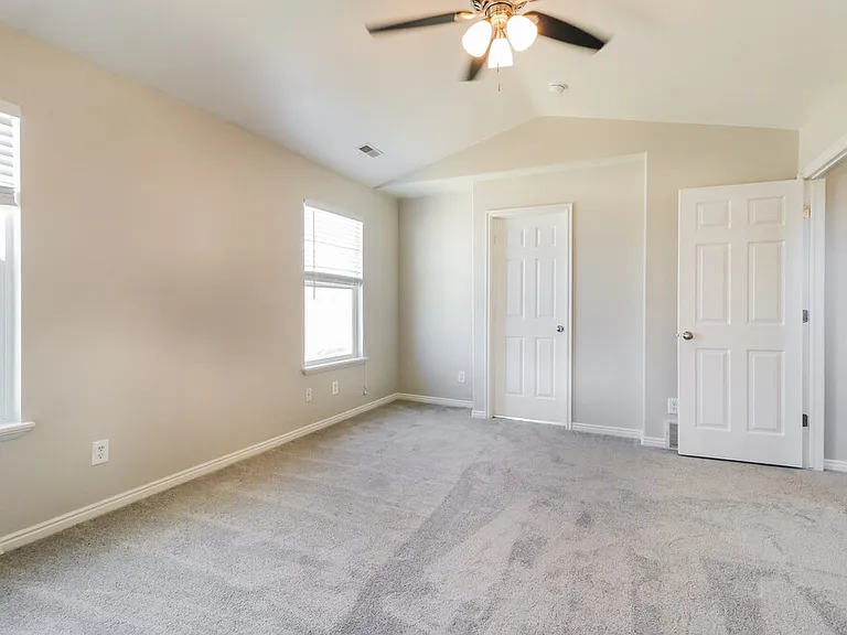 3586 W 850 S — Photo 11