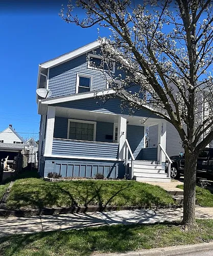 1435 Gridley St Photo 1