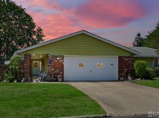 183 Newport Rd, Monroe Township, NJ 08831