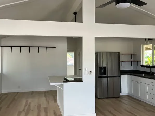 303 Niihau St, Kahului, HI 96732