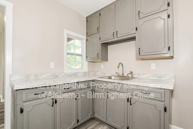 2 bed, 1.0 bath, 926 sqft, $999 — Photo 4