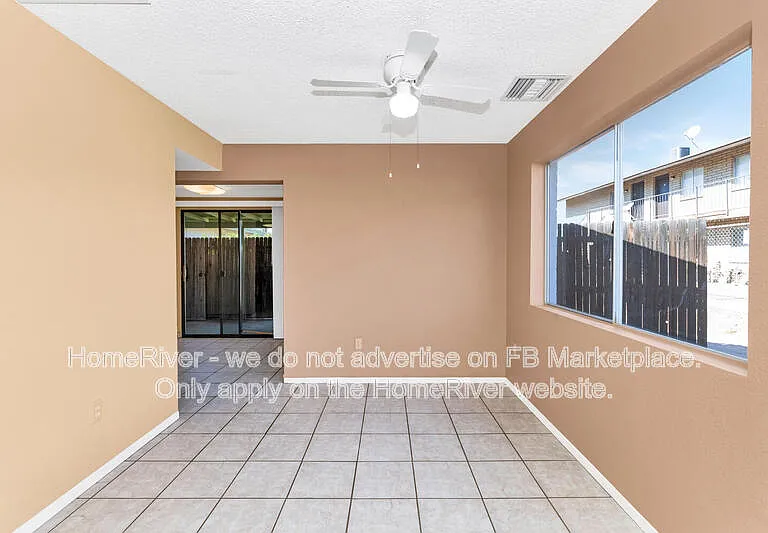 8916 N 11th St #A — Photo 14