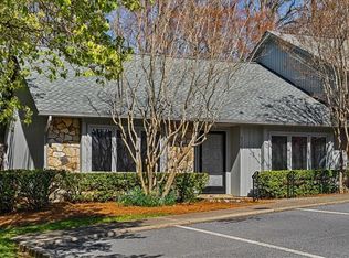 4328 Sullivans Lake Dr, Greensboro, NC 27410
