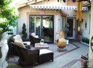 112 Deer Spring Way, Palm Desert, CA 92211