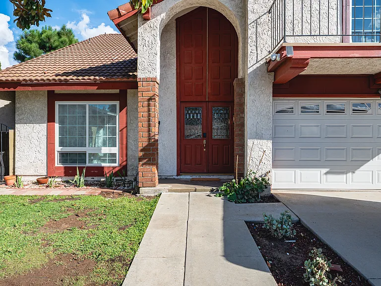 15626 Bechard Ave — Photo 4