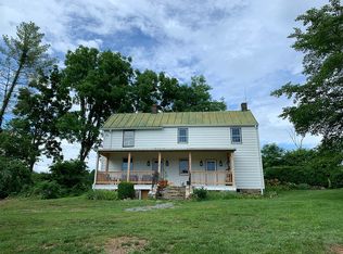 16358 Hamilton Station Rd, Waterford, VA 20197