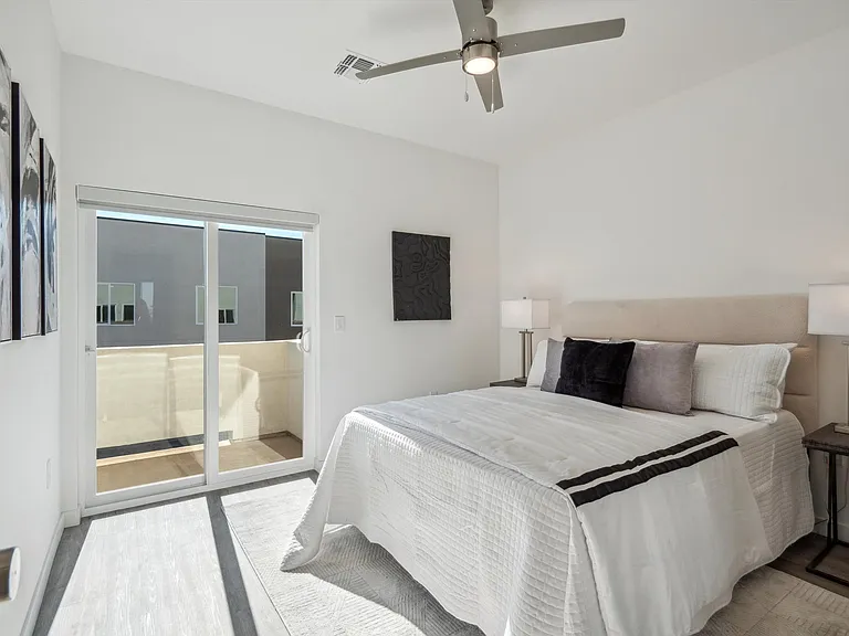 Agave Townhomes — Photo 106