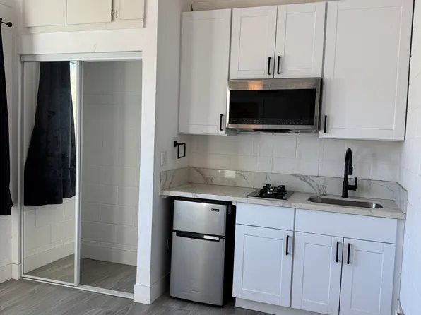 333 N Beech St #7, Escondido, CA 92025