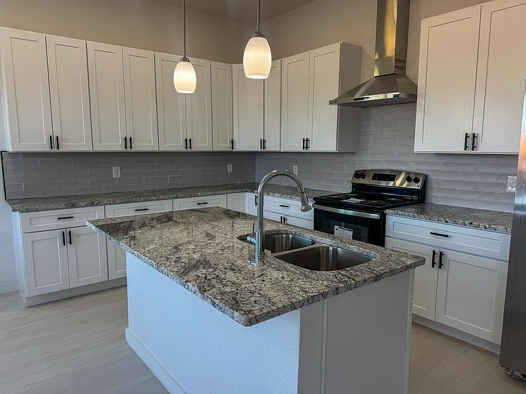 160 Zion Rd — Photo 18