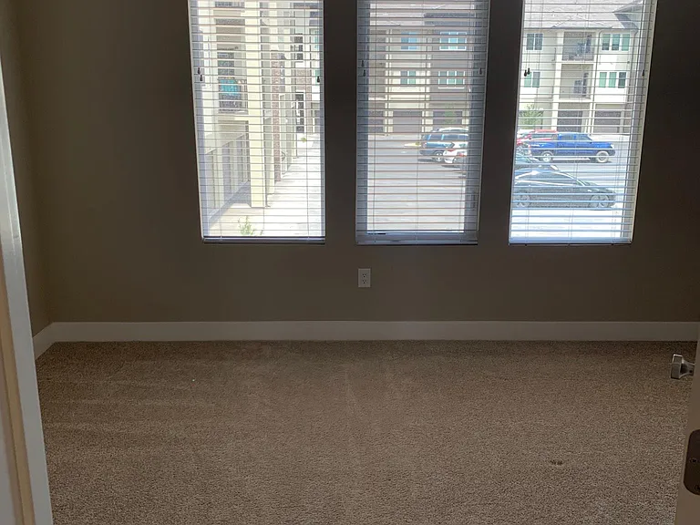 2747 E Gray Birch Dr — Photo 12