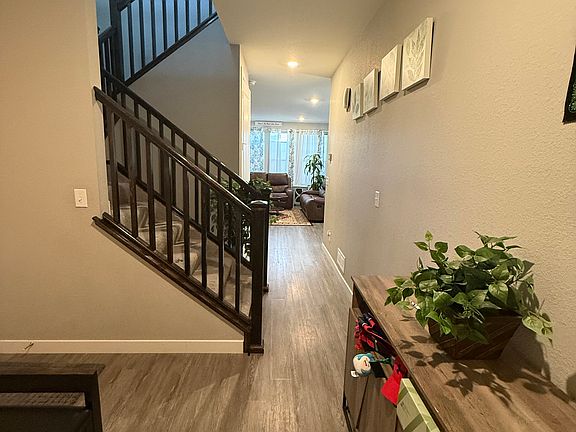4th image of 2076 Sicily Cir