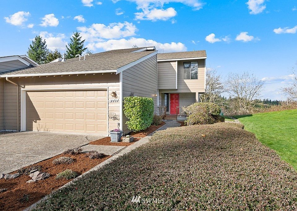 1st image of 2717 174th Ave NE