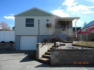 407 W 3rd Ave, Ritzville, WA 99169