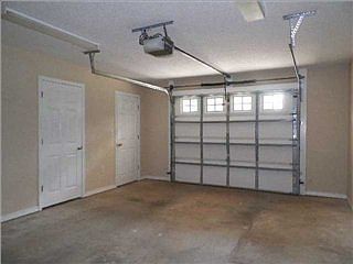 2nd image of 8005 Oak Hill Dr