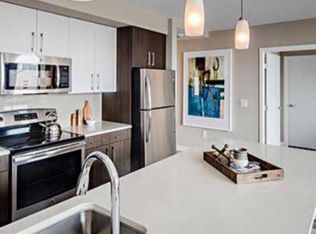 100 Nashua St #1713, Boston, MA 02114
