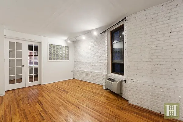 Rented by Halstead Real Estate | media 9