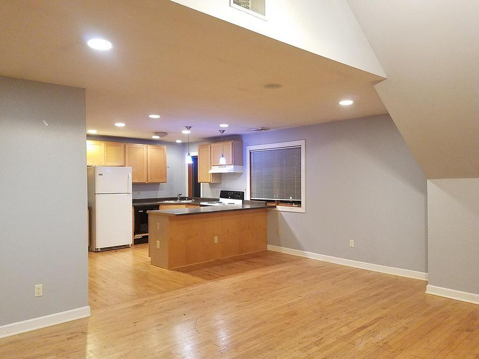 1st image of 2941 N Downer Ave #A