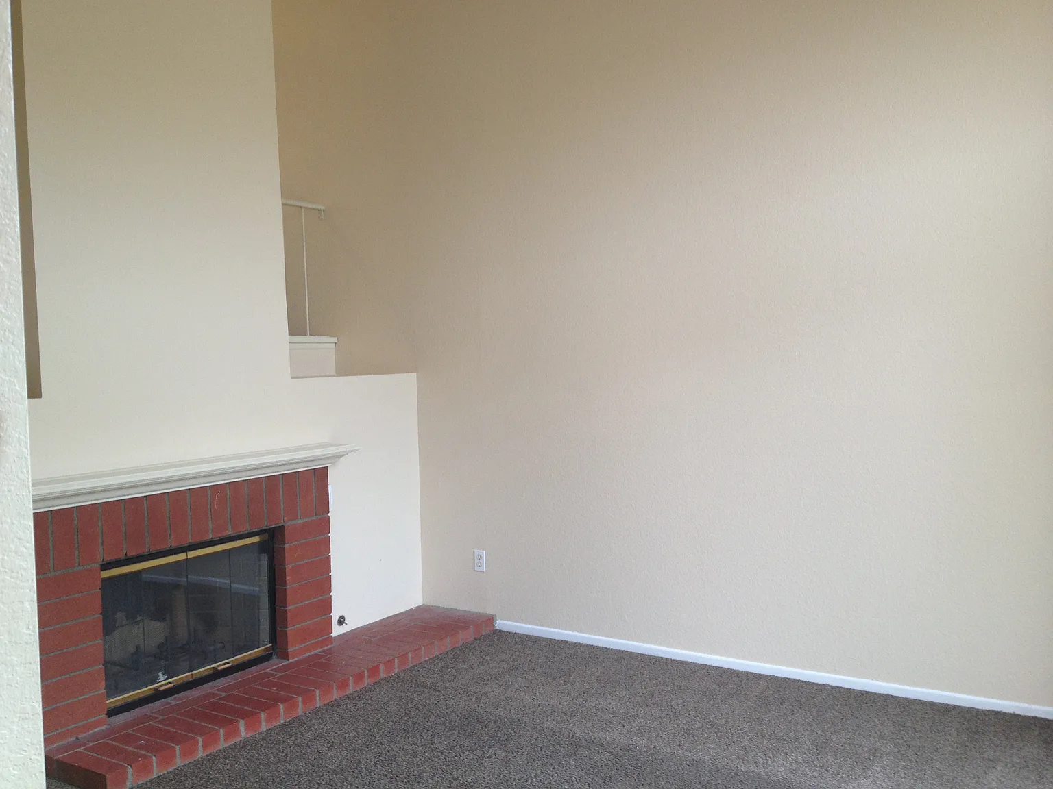 3 bed, 1280 sqft, $3,295 — Photo 4