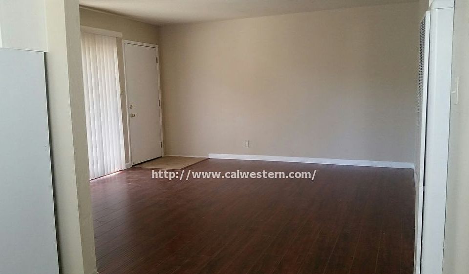 1st image of 2326 Pauline Dr APT B