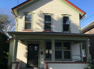 359 Cedar St, Aurora, IL 60506