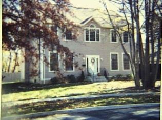 645 Toilsome Hill Rd, Fairfield, CT 06432