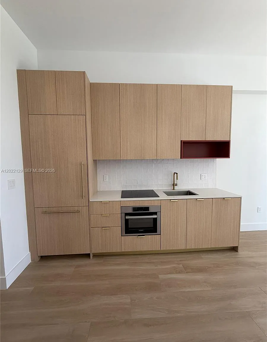 The Standard Midtown — Photo 1