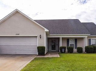 1936 Tinman Dr, Fayetteville, NC 28314