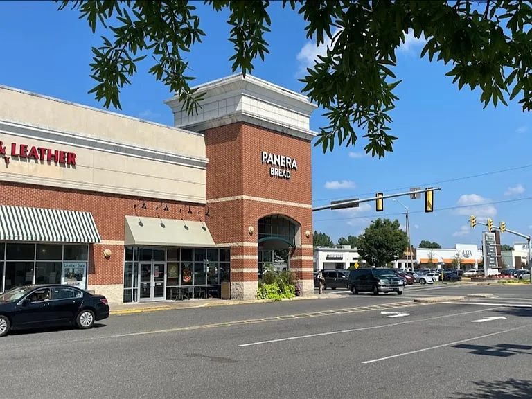 Columbia Pike — Photo 25