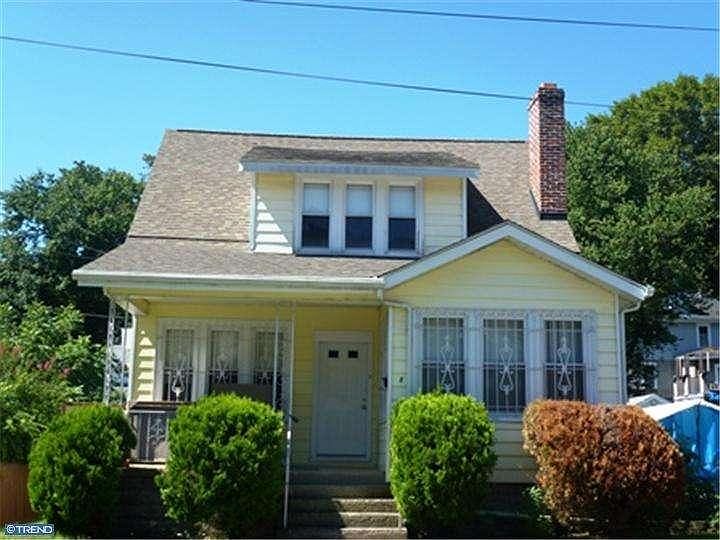 1st image of 8 Stockdale Ave