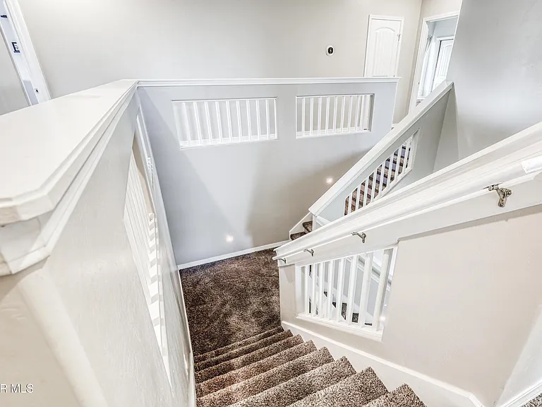 2375 Enchanted Peaks Ln — Photo 32