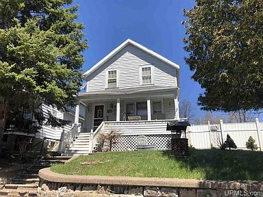 204 W Brown St Iron Mountain Mi 49801 Zillow