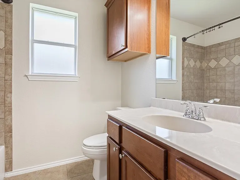 4524 Canyon Rdg — Photo 22